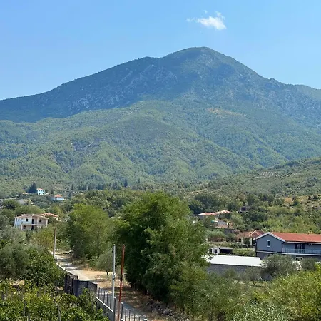 Appartamento Gjoni *