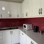 Апартаменты Gjoni Kallmet i Madh