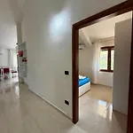 Gjoni *