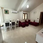 Апартаменты Gjoni Kallmet i Madh