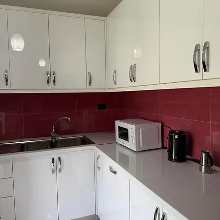 Apartament Gjoni Kalmet