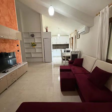 Apartament Gjoni
