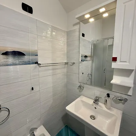 Gjoni Apartament Kalmet