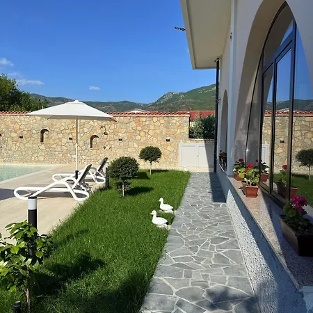 Gjoni Apartment *