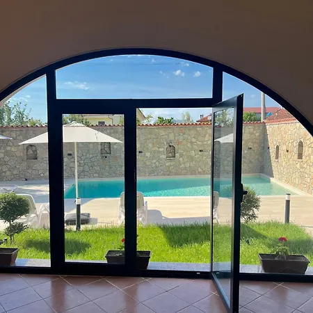 Gjoni Apartment *