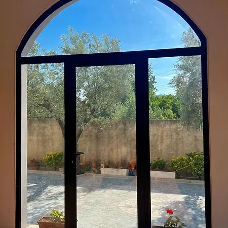 Gjoni Apartment Kallmet i Madh