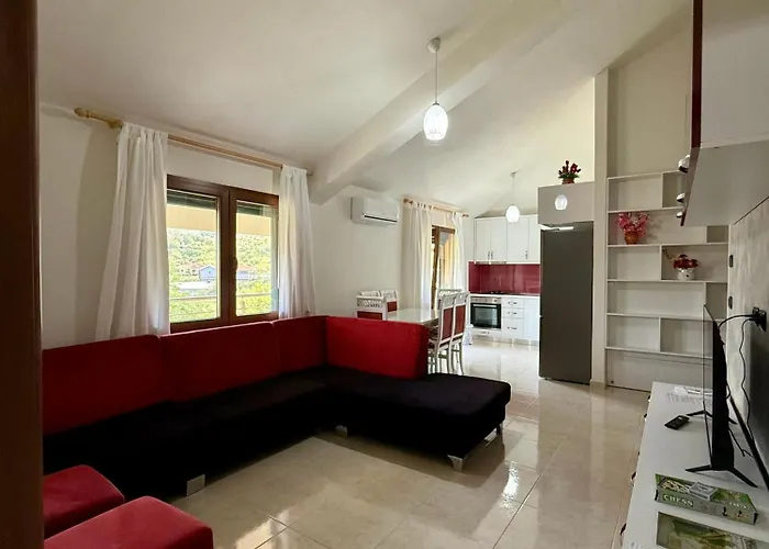 Apartamento Gjoni
