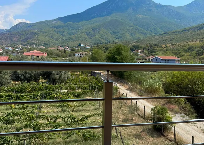 Apartamento Gjoni Kalmet