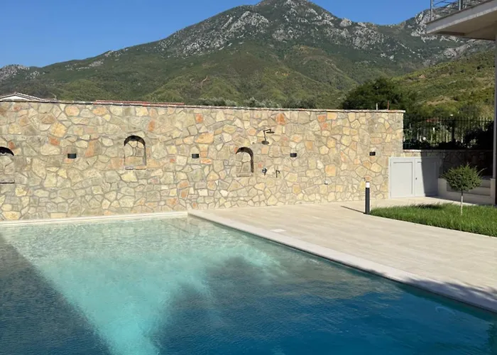 Apartamento Gjoni Kalmet